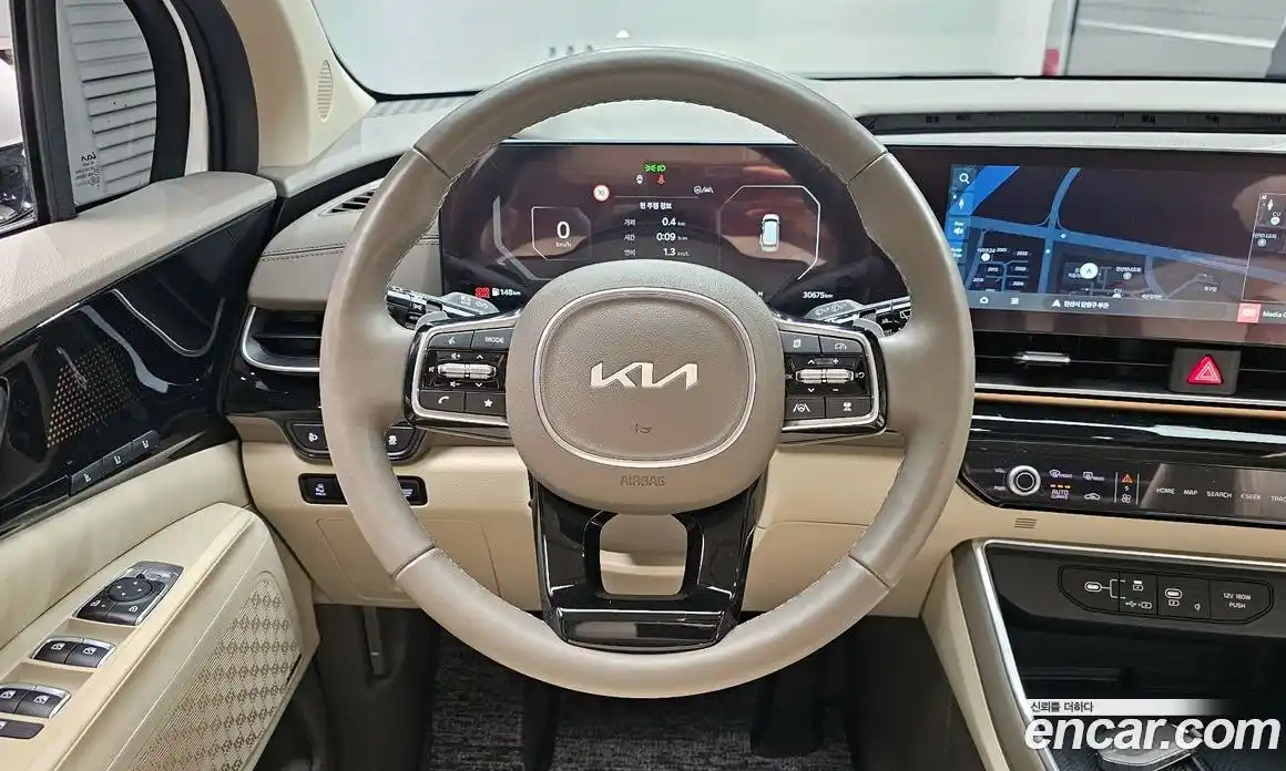 Kia Canival 2023 3.5 гидро в Москве № 132565, фото 13