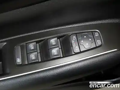 Renault QM6 2022 2.0 гидро в Москве № 151313, миниатюра 12