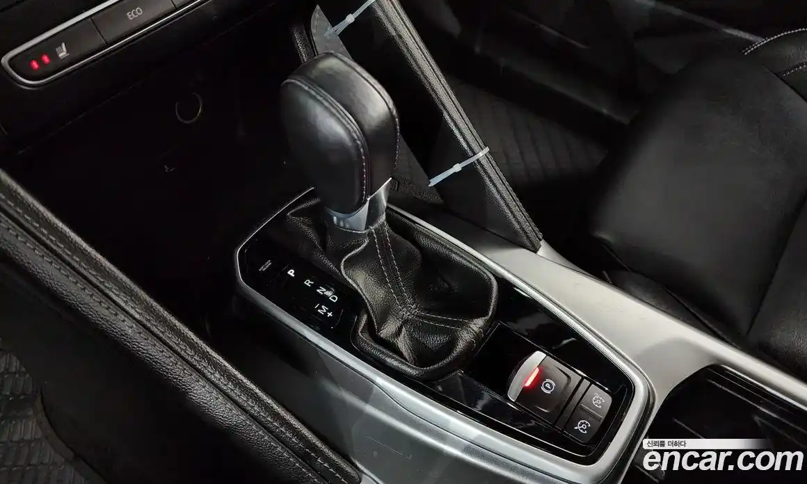 Renault QM6 2022 2.0 гидро в Москве № 151313, фото 9
