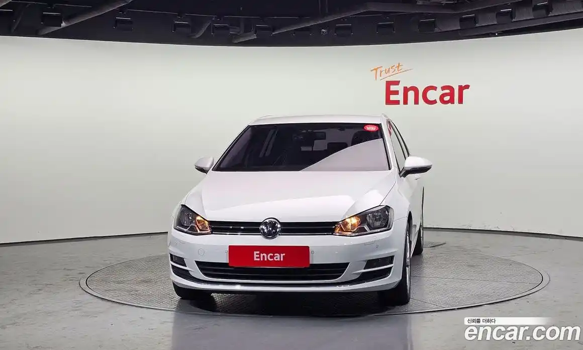Volkswagen Golf 2013 1.6 гидро в Москве № 153832, фото 3