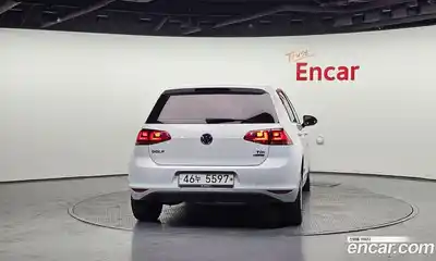 Volkswagen Golf 2013 1.6 гидро в Москве № 153832, миниатюра 4