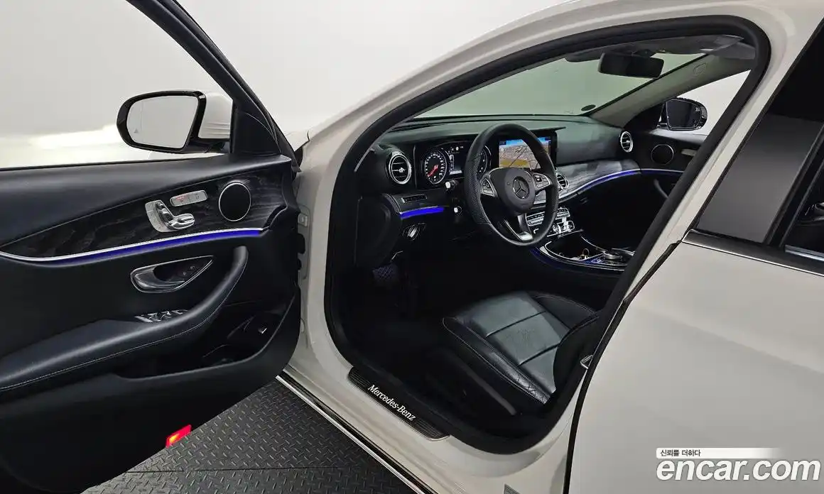 Mercedes-Benz E-Class 2017 1.9 гидро в Москве № 1545478, фото 13