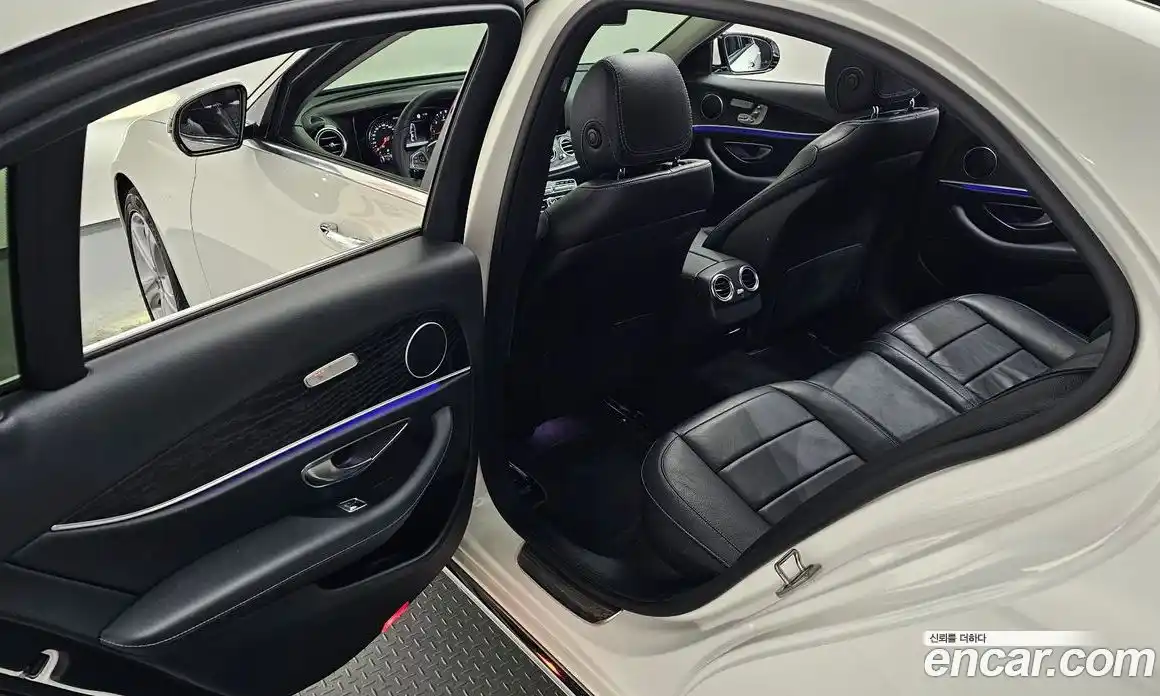 Mercedes-Benz E-Class 2017 1.9 гидро в Москве № 1545478, фото 33