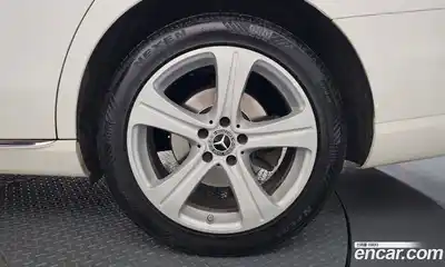 Mercedes-Benz E-Class 2017 1.9 гидро в Москве № 1545478, миниатюра 7