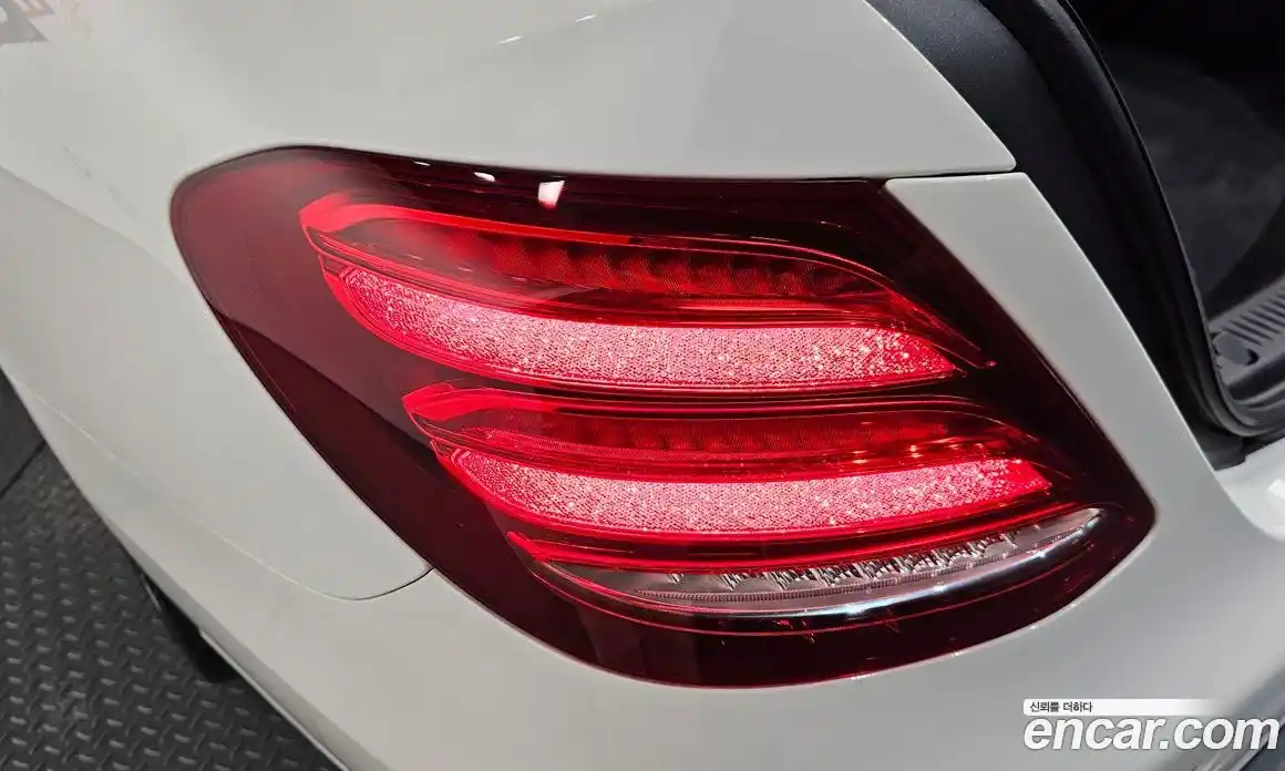 Mercedes-Benz E-Class 2017 1.9 гидро в Москве № 1545478, фото 9