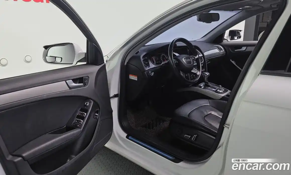 Audi A4 2014 2.0 гидро в Москве № 157870, фото 10