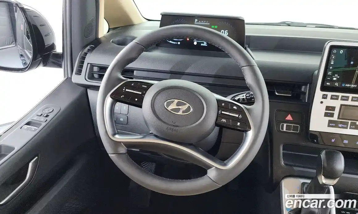 Hyundai Staria 2021 3.5 гидро в Москве, фото 17