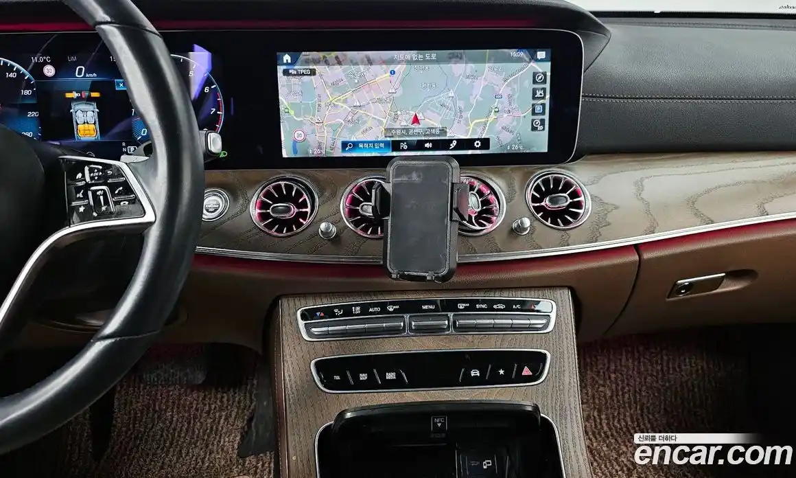 Mercedes-Benz E-Class 2021 2.0 гидро в Москве, фото 14