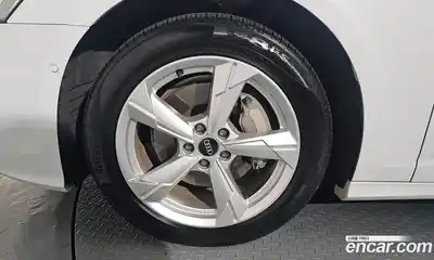 Audi A6 2021 2.0 гидро в Москве № 163507, миниатюра 5
