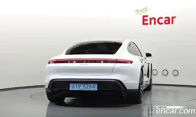 Porsche Taycan 2023 0.1 гидро в Москве № 164953, миниатюра 4