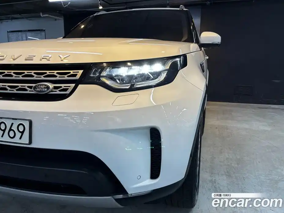 Land Rover Discovery 2020 3.0 гидро в Москве № 166160, фото 15