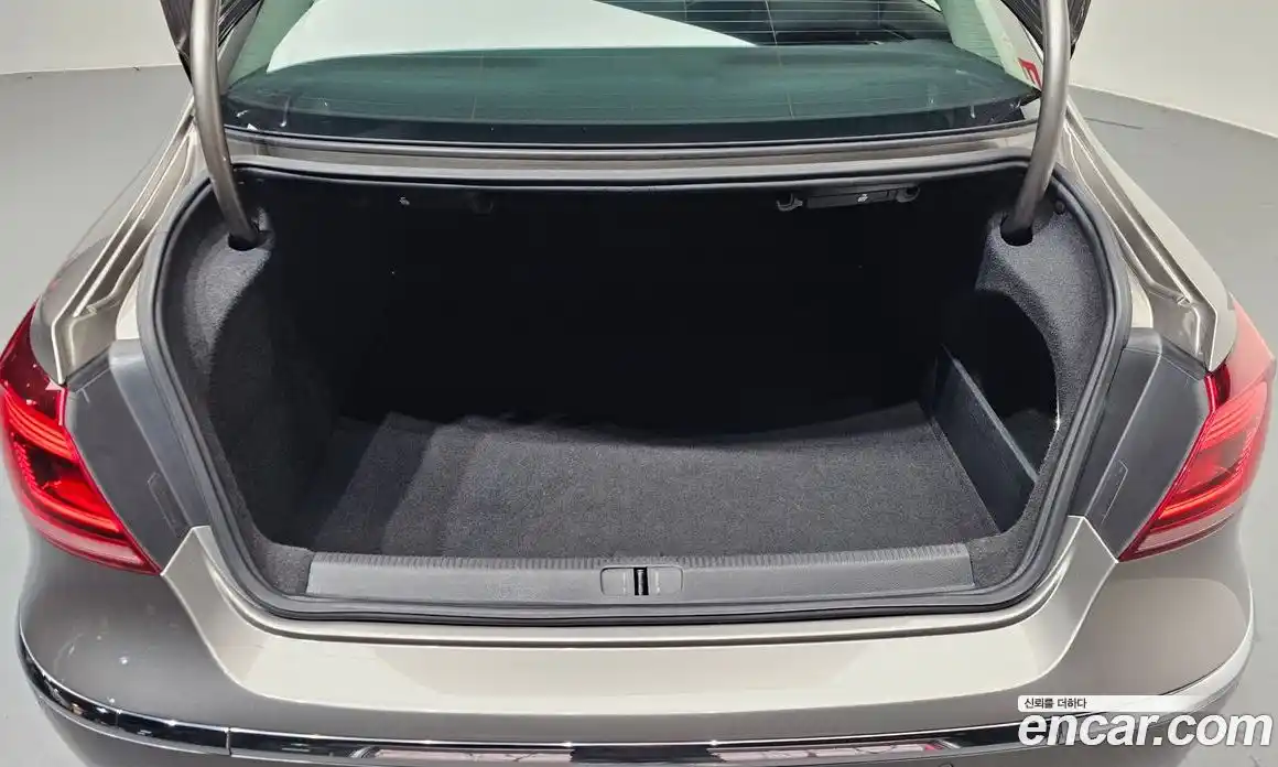 Volkswagen CC 2015 2.0 гидро в Москве № 168842, фото 20