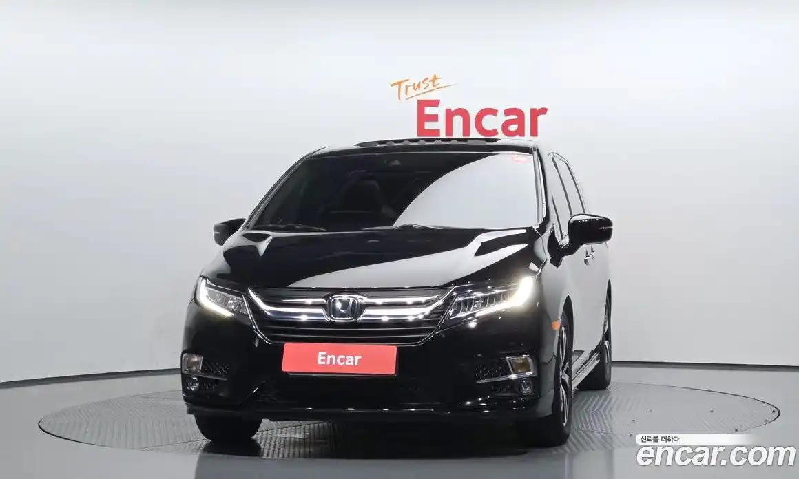 Honda Odyssey 2018 3.5 гидро в Москве № 170597, фото 3