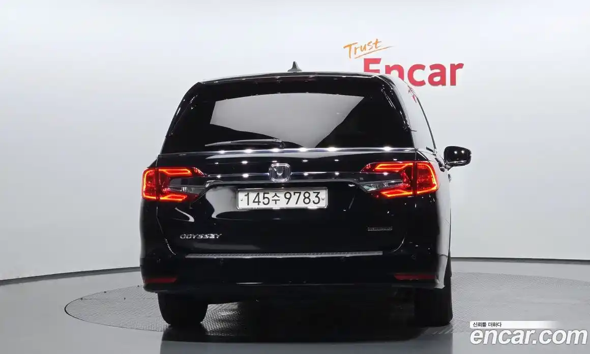 Honda Odyssey 2018 3.5 гидро в Москве № 170597, фото 4
