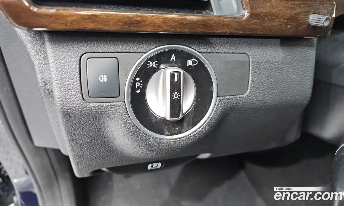 Mercedes-Benz E-Class 2011 1.8 гидро в Москве № 178265, фото 17