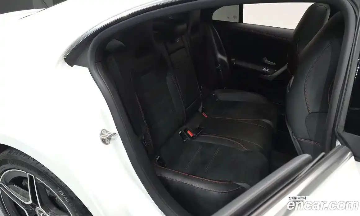 Mercedes-Benz CLA-Class 2022 2.0 гидро в Москве № 179450, фото 10