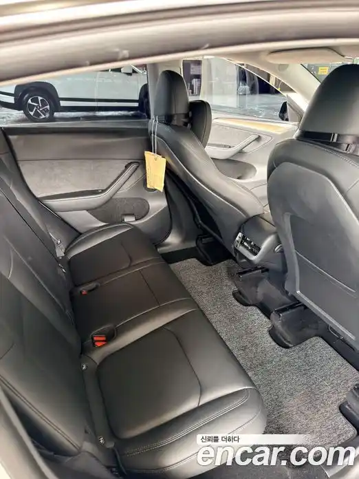Tesla Model Y 2024 гидро, фото 12