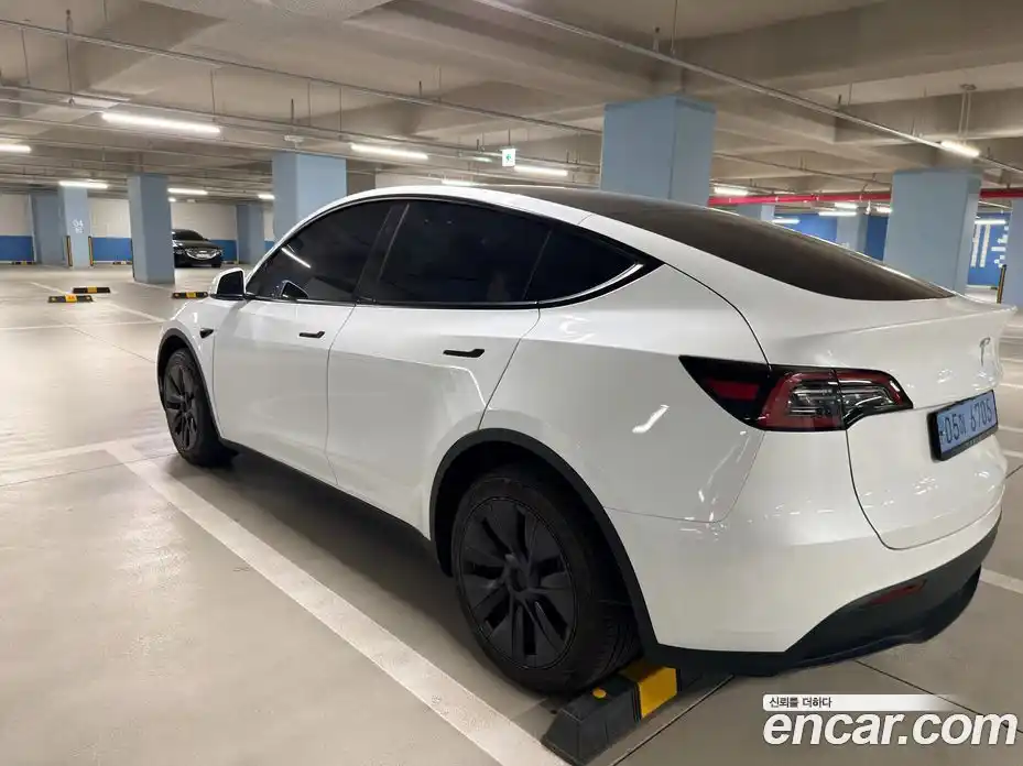 Tesla Model Y 2024 гидро, фото 4