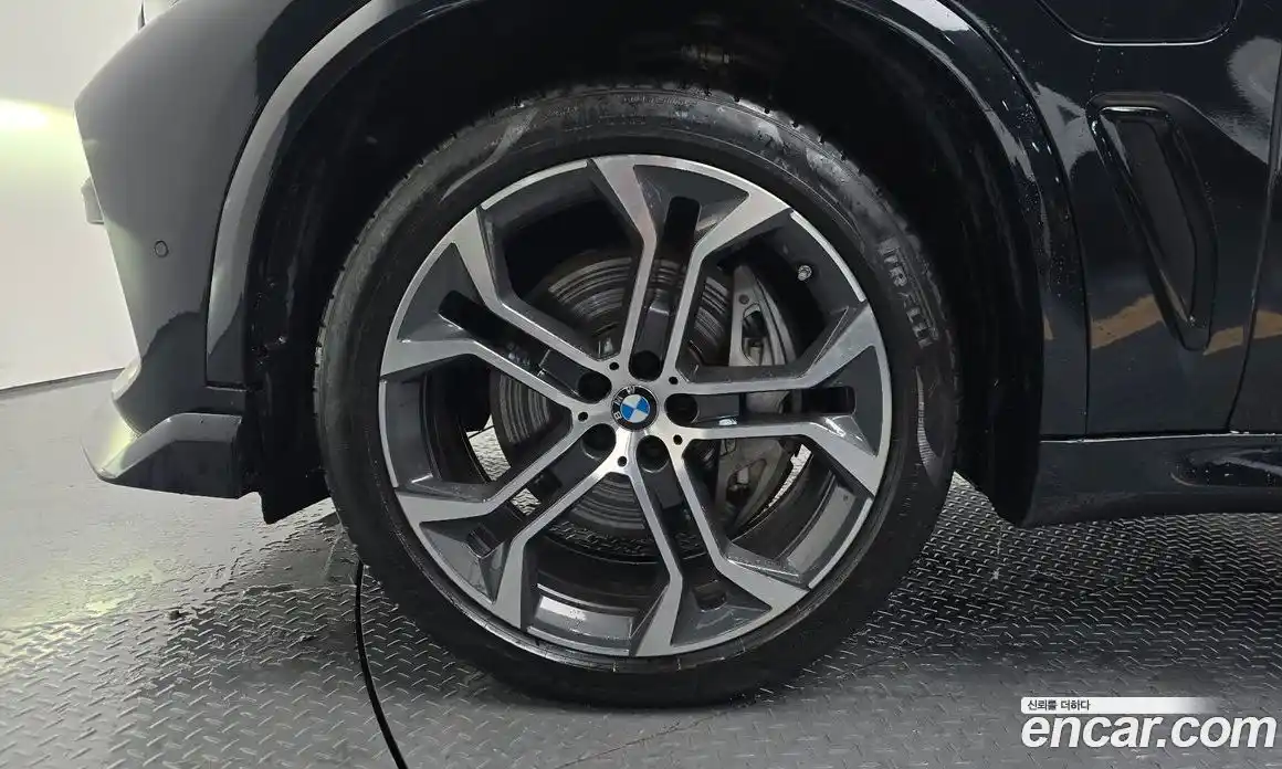 BMW X5 2021 3.0 гидро в Москве № 191332, фото 5
