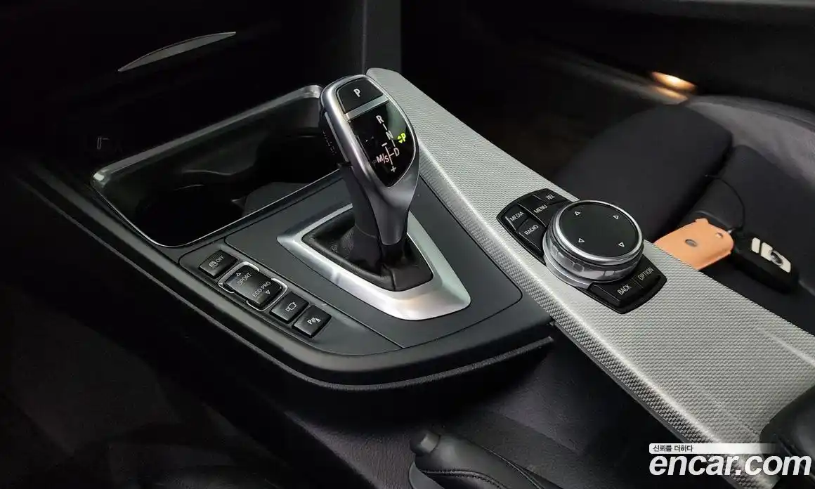 BMW 4-Series 2015 2.0 гидро в Москве № 191636, фото 9