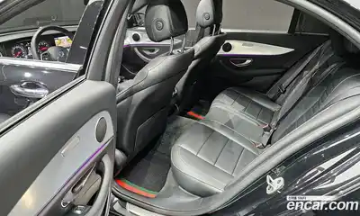 Mercedes-Benz E-Class 2019 2.0 гидро в Москве № 194706, миниатюра 12