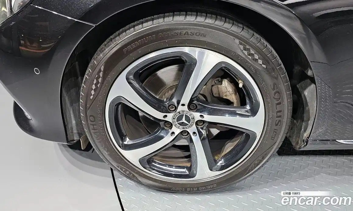 Mercedes-Benz E-Class 2019 2.0 гидро в Москве № 194706, фото 5