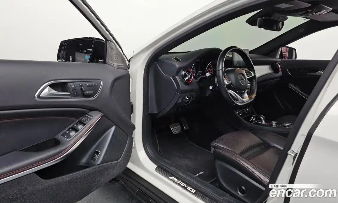 Mercedes-Benz GLA-Class 2017 2.0 гидро в Москве № 194994, фото 10
