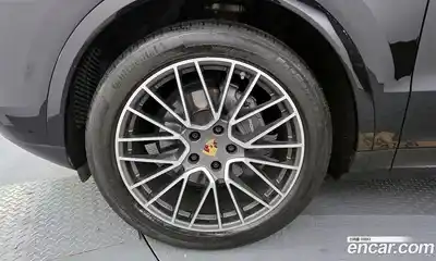 Porsche Cayenne 2023 3.0 гидро в Москве № 197351, миниатюра 5