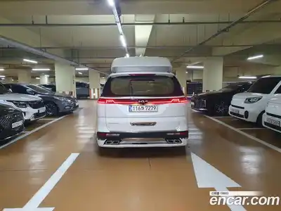 Kia Canival 2023 3.0 гидро в Москве № 1977629, миниатюра 6