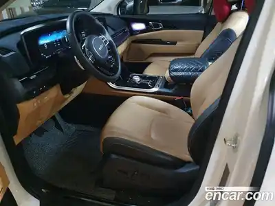 Kia Canival 2023 3.0 гидро в Москве № 1977629, миниатюра 9