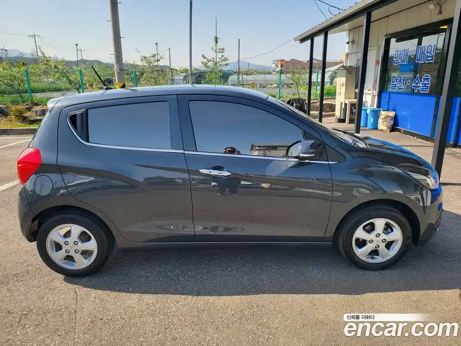 Chevrolet Spark 2018 1.0 гидро в Москве № 1979476, фото 4