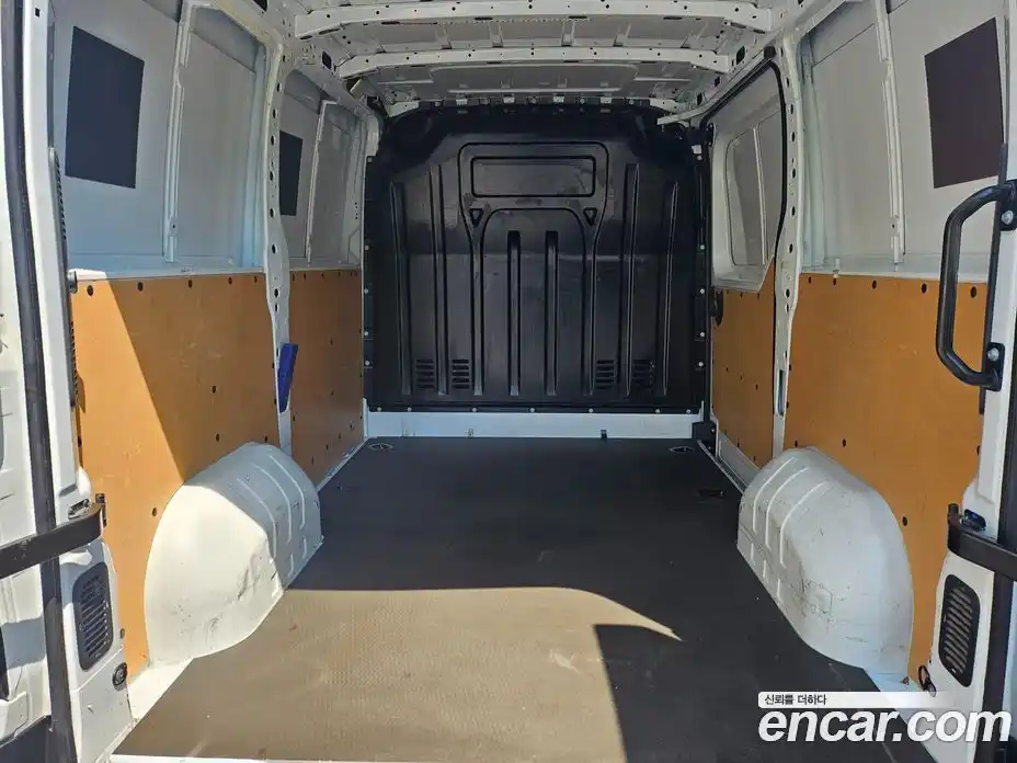 Renault Master 2020 2.3 механика в Москве № 1980075, фото 6