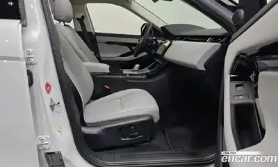 Land Rover Range-Rover Evoque 2025 2.0 гидро в Москве № 198055, миниатюра 3