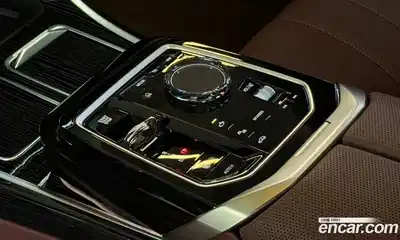 BMW 7-Series 2024 3.0 гидро в Москве № 1980766, миниатюра 9