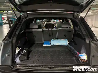 Audi Q7 2025 3.0 гидро в Москве № 1981111, миниатюра 11
