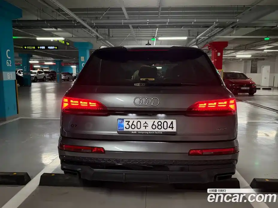 Audi Q7 2025 3.0 гидро в Москве № 1981111, фото 4