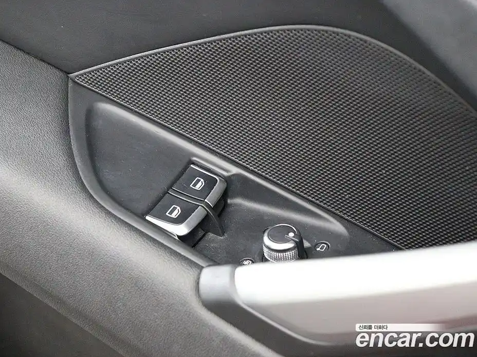 Audi TT 2015 2.0 гидро в Москве № 1981544, фото 13