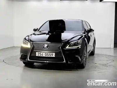 Lexus LS 2016 6.0 гидро в Москве № 1982355, миниатюра 2