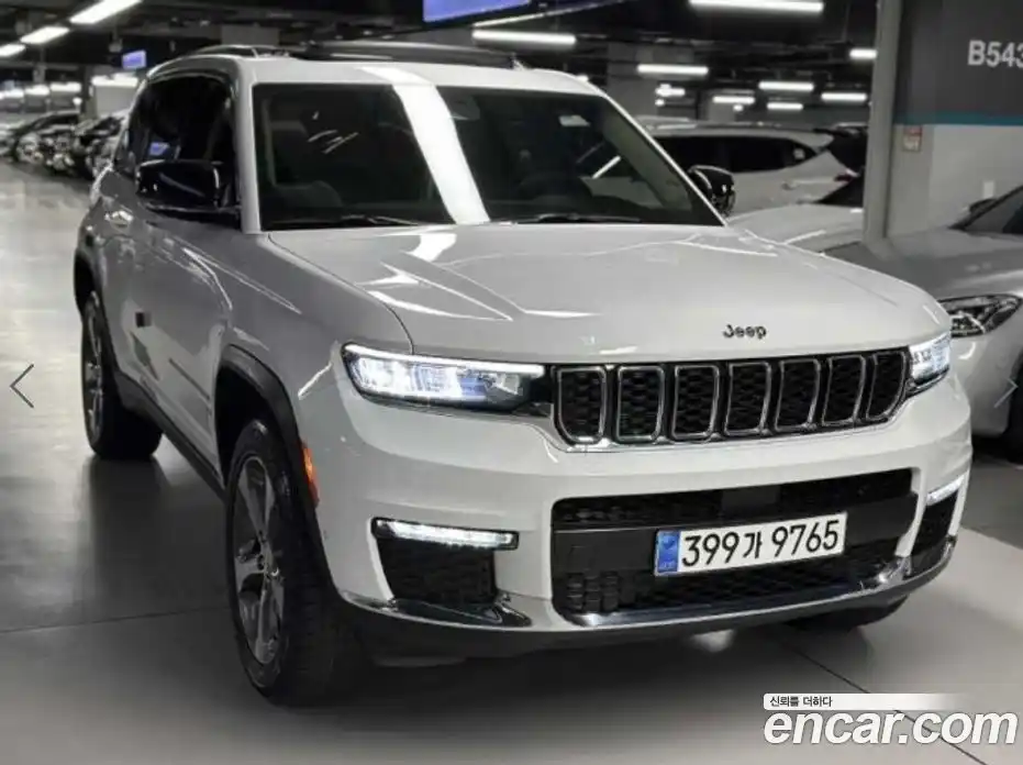Jeep Cherokee 2023 3.6 гидро в Москве № 1982706, фото 3