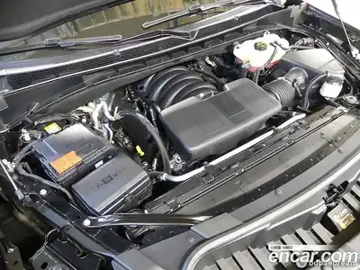 Cadillac Escalade 2025 6.2 гидро в Москве № 1983792, миниатюра 5