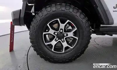 Jeep Wrangler 2023 2.0 гидро в Москве № 199380, миниатюра 5