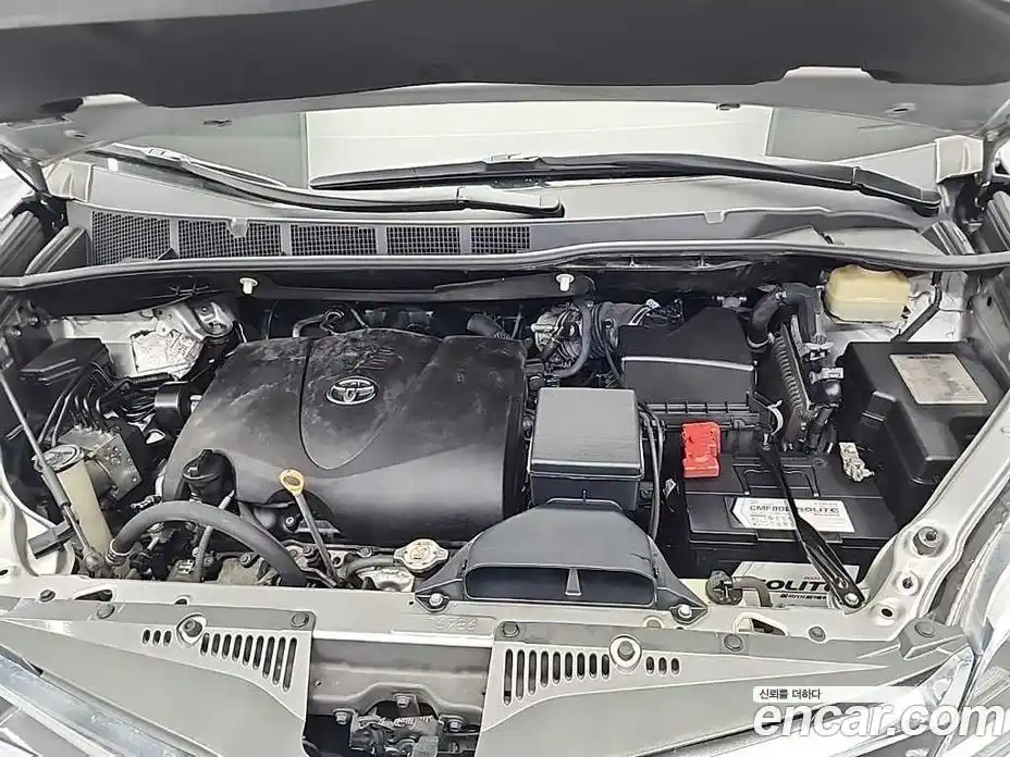 Toyota Sienna 2018 3.5 гидро в Москве № 199659, фото 5