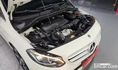 Mercedes-Benz B-Class 2018 2.0 гидро в Москве № 206748, миниатюра 6