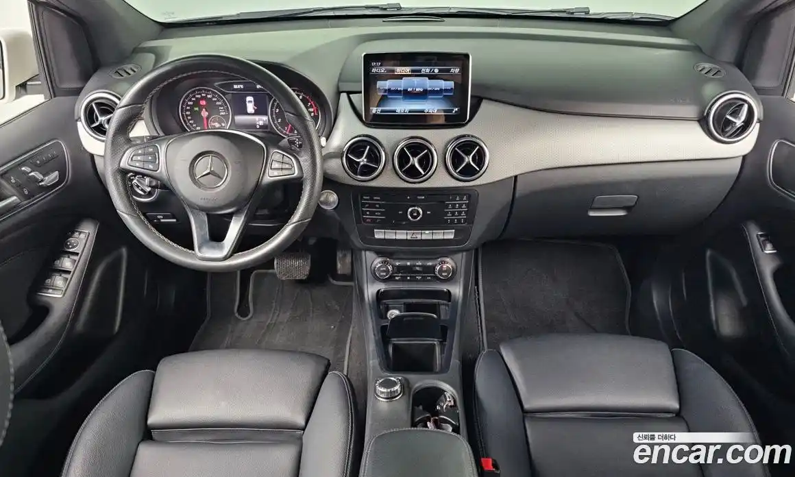 Mercedes-Benz B-Class 2018 2.0 гидро в Москве № 206748, фото 7