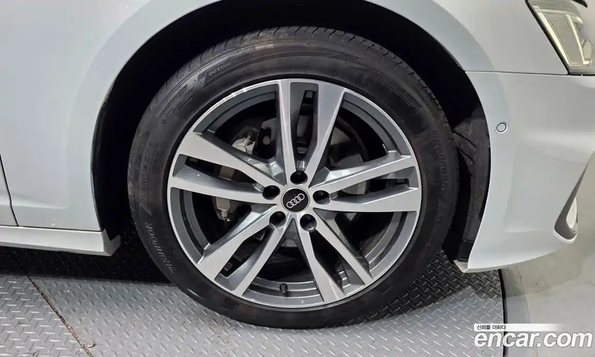 Audi A6 2022 2.0 гидро в Москве, фото 5