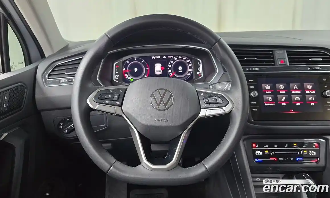 Volkswagen Tiguan 2021 2.0 гидро в Москве № 214883, фото 13