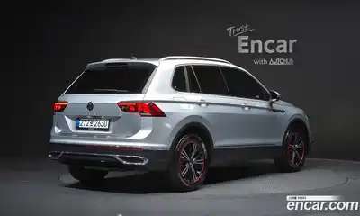 Volkswagen Tiguan 2021 2.0 гидро в Москве № 214883, миниатюра 2