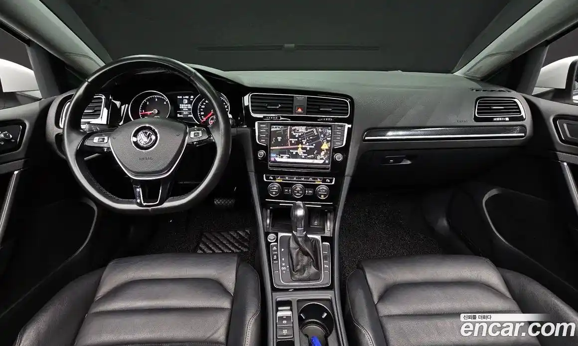 Volkswagen Golf 2015 2.0 гидро в Москве № 215122, фото 7