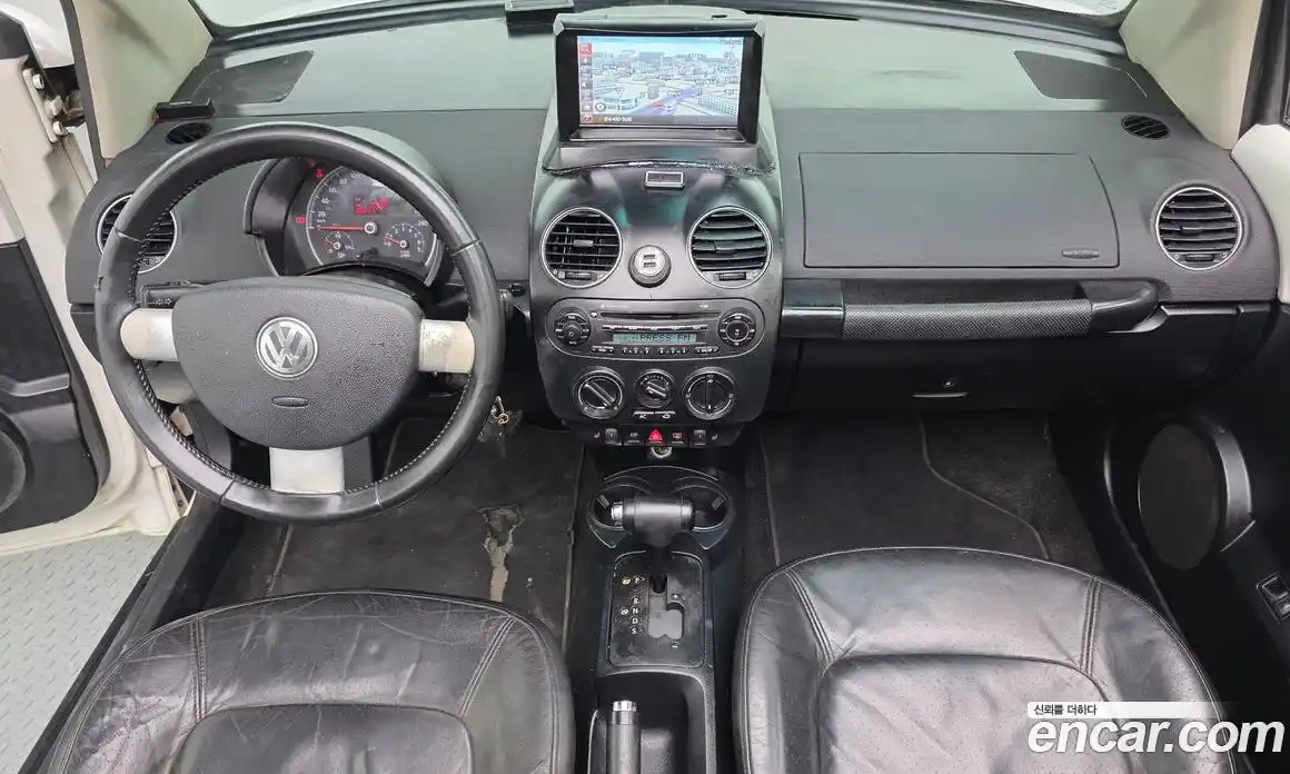 Volkswagen Beatle 2011 2.0 гидро в Москве № 215340, фото 7