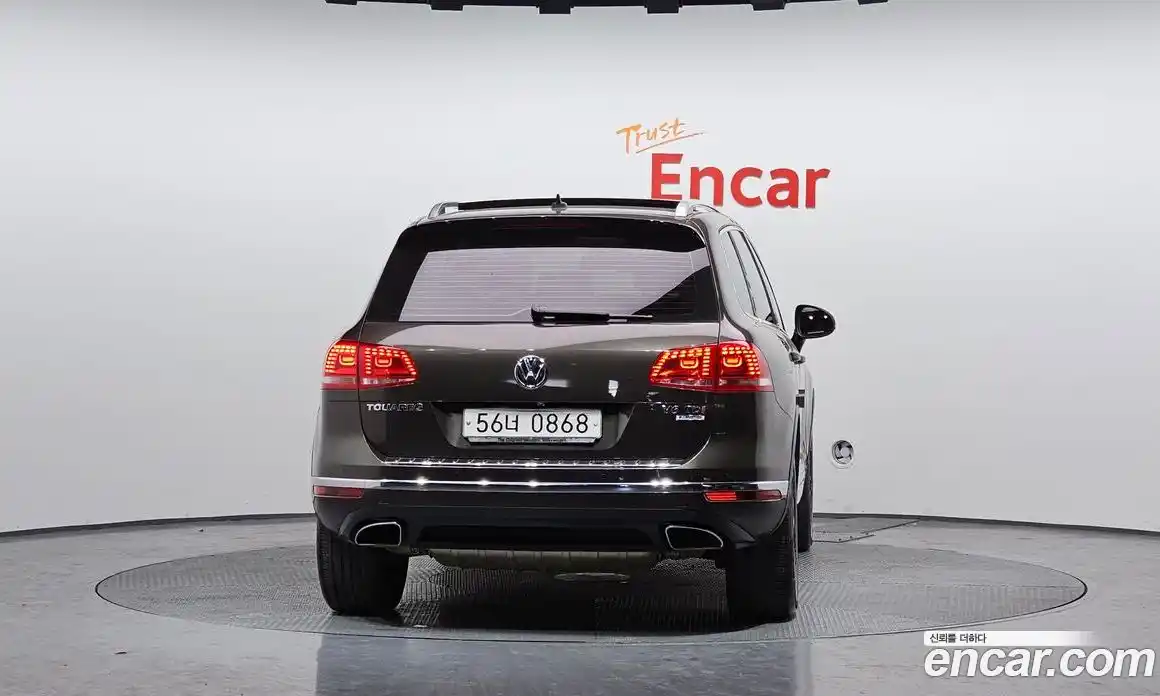 Volkswagen Touareg 2015 3.0 гидро в Москве № 215360, фото 4